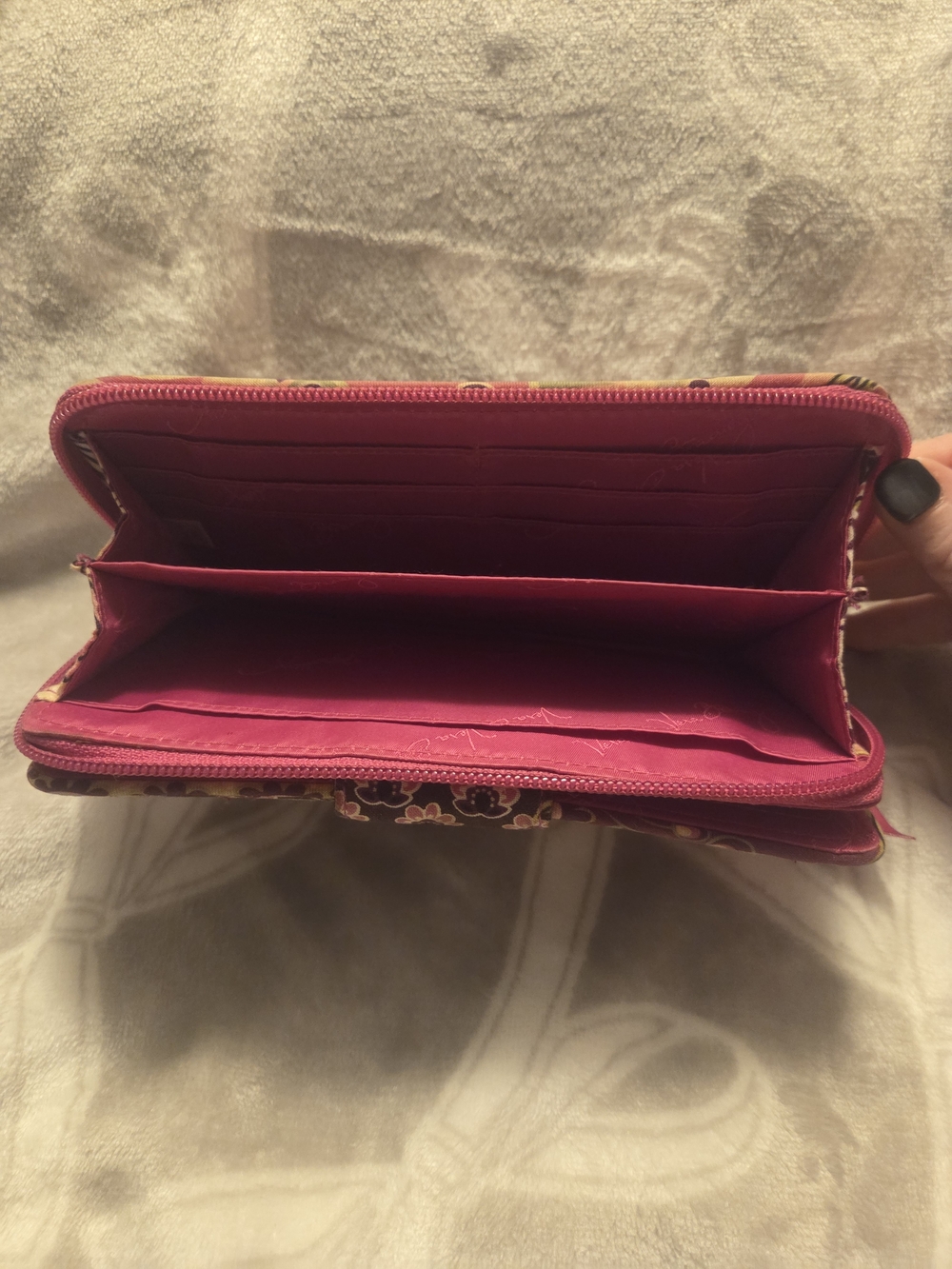 Vera Bradley Very Berry Paisley Quilted Wallet - Picture 9 of 12